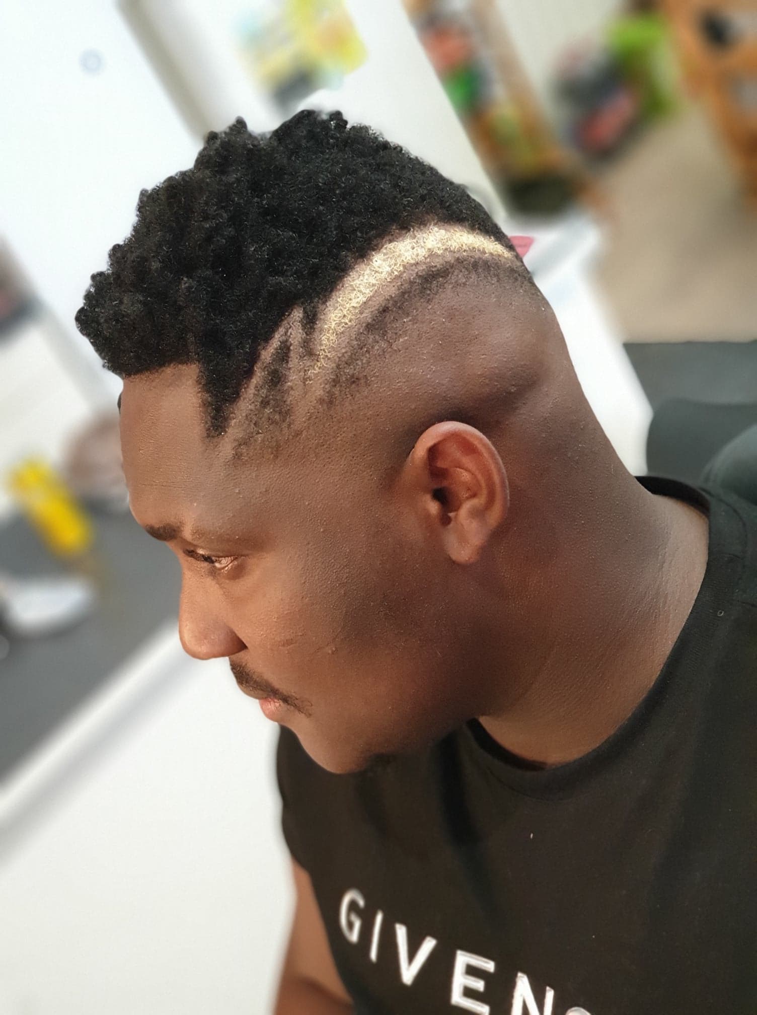 Galerie Elias R BarberShop 7